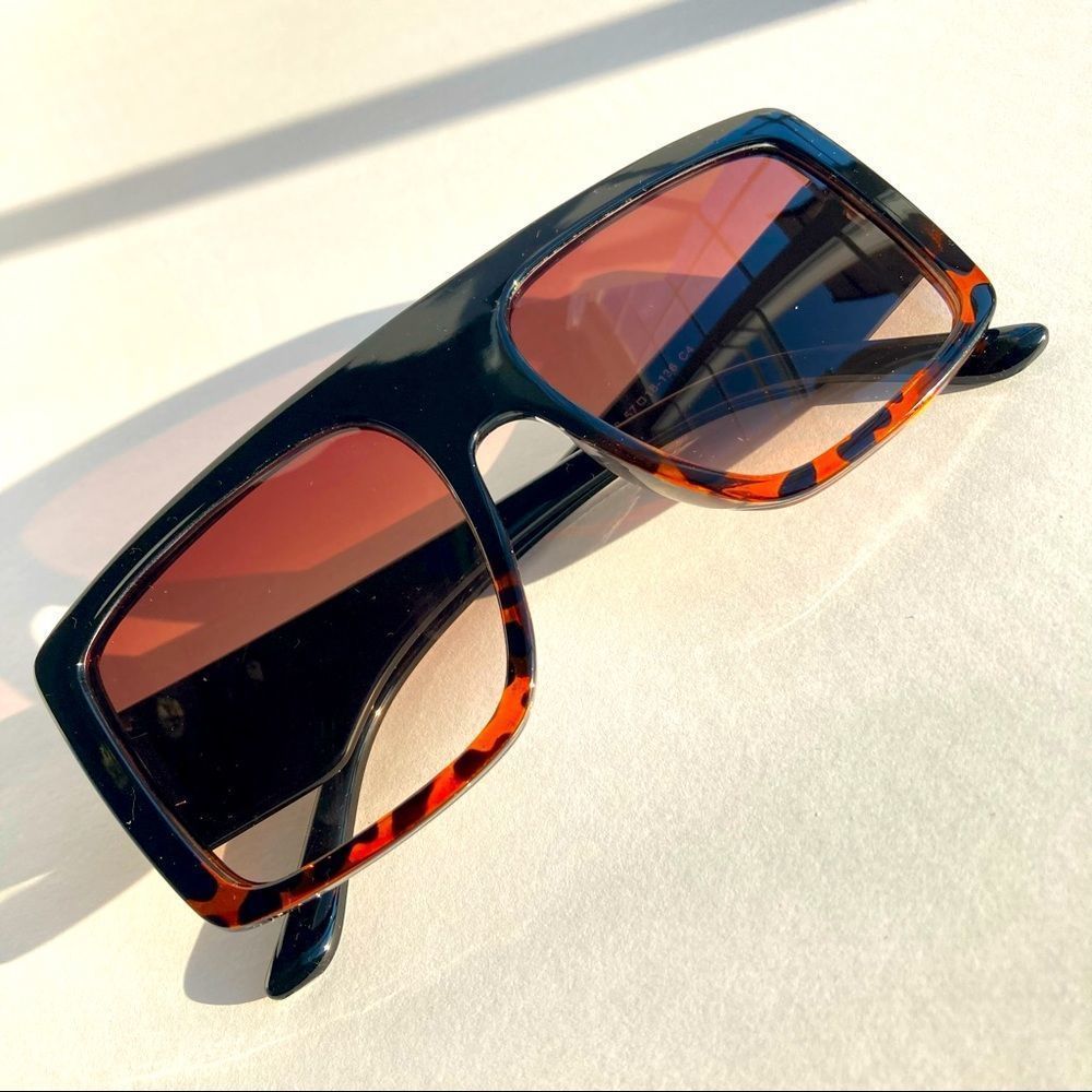 Bossy Sunglasses - Tortoise